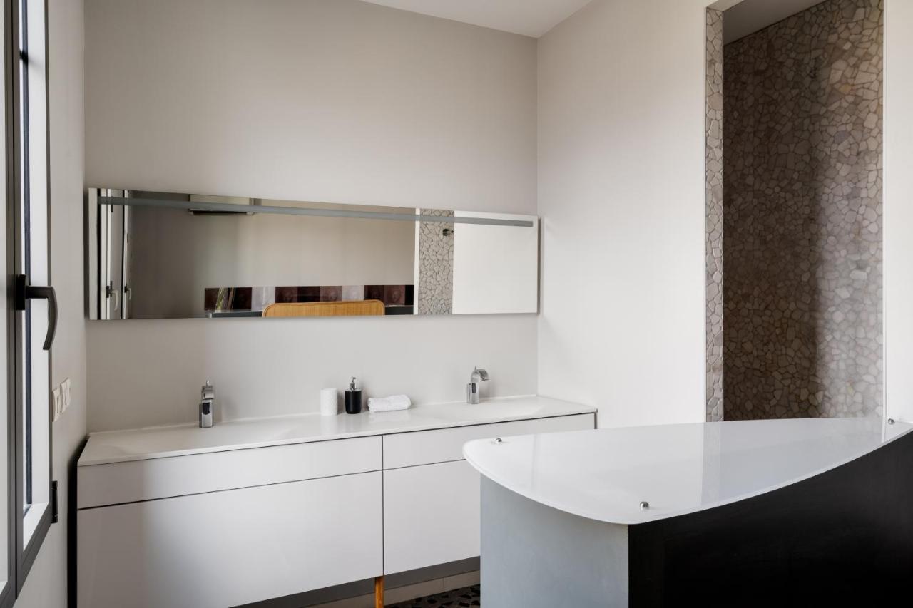 Edgar Suites - Bordeaux Meriadeck Bagian luar foto